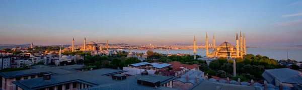 Blå Moskén Sultanahmet Camii Bosporen Och Asiatiska Sidan Skyline Istanbul — Stockfoto