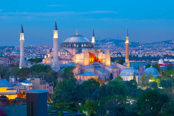 Piękny Widok Hagia Sophia Stambule Turcja Góry Widok Zachód Słońca — Zdjęcie stockowe