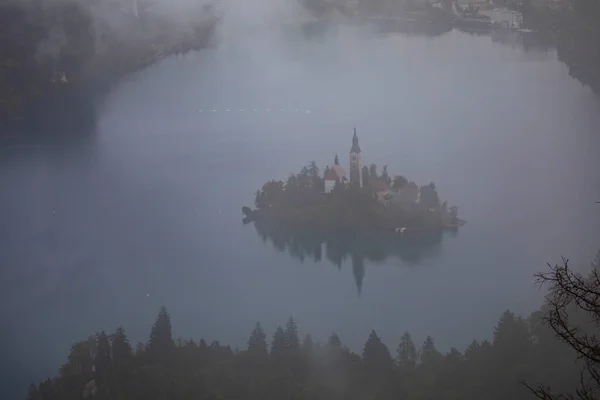 Veduta Aerea Dell Isola Nel Lago Bled Con Città Bled — Foto Stock