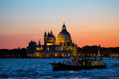 İtalya güzelliği, Venedik 'in panoramatik manzarası günbatımı, Venedik, Venezuela
