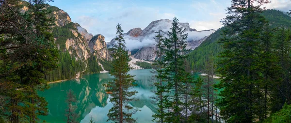 Alla Scoperta Delle Dolomiti Lago Braies Pragser Wildsee Tirolo — Foto Stock