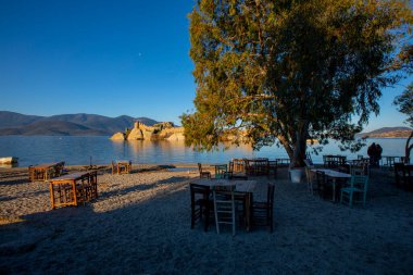 Bafa lake is a peaceful place, ringed by traditional villages such as Kapkr full of fisherman boats and ruins of Herakleia