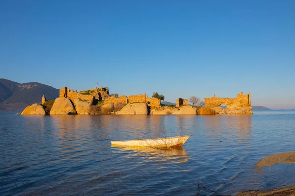 Bafa Lake Peaceful Place Ringed Traditional Villages Kapkr Full Fisherman — Stockfoto