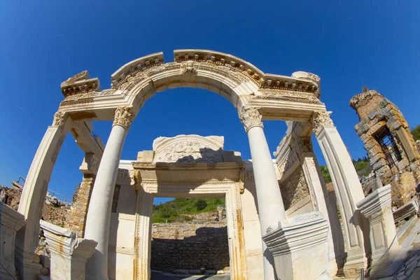以弗所古代戏剧景观在古城以弗所 土耳其 以弗所 Efes 是联合国教科文组织的一个世界遗产 — 图库照片