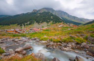 Rize 'deki Elevit Platosu. Bu plato, Rize 'nin Camlihemsin ilçesinde yer almaktadır. Kackar Dağları bölgesi. Rize, Türkiye.