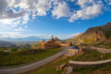 Dogubayazit Doğu Türkiye'de yakınlarındaki Ishak Paşa Sarayı (Ishakpasa Sarayı)