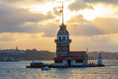 Günbatımında İstanbul 'un Bakire Kulesi