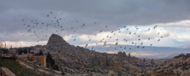 Kapadokya, Türkiye 'deki Güvercin Vadisi manzaraları