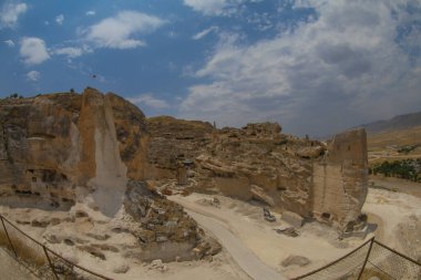 Ancient city Hasankeyf, by the Riwer Tigris near the Batman City of Turkey