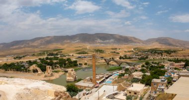 Ancient city Hasankeyf, by the Riwer Tigris near the Batman City of Turkey