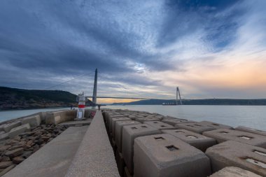 Yavuz Sultan Selim Köprüsü, İstanbul, Türkiye. 3. Boğaz Köprüsü ve Kuzey Marmara Otoyolu.