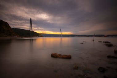 Yavuz Sultan Selim Köprüsü, İstanbul, Türkiye. 3. Boğaz Köprüsü ve Kuzey Marmara Otoyolu.