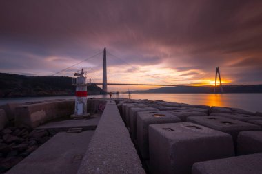Yavuz Sultan Selim Köprüsü, İstanbul, Türkiye. 3. Boğaz Köprüsü ve Kuzey Marmara Otoyolu.