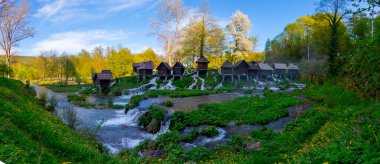 Jajce 'deki ahşap su değirmenleri yerel çiftçiler tarafından kullanıldı..
