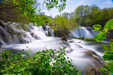 Martin Brod 'un Şelaleleri Una Ulusal Parkı, Bosna-Hersek' te