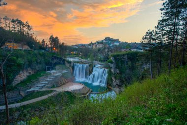 Pliva şelale, Jajce, Bosna Hersek