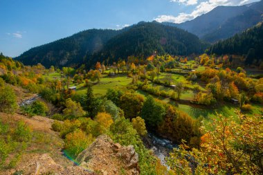 Papat Valley Artvin. Papart Stream (Gknar Stream) Valley Karal Mountains; It is the natural area within the boundaries of the Important Natural Area.