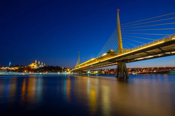 Long Exposure Aesthetic View Halic Metro Bridge Twilight — Photo