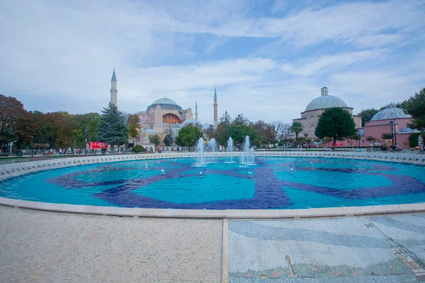 stock image View of beautiful Hagia Sophia with a fountain, Christian patriarchal basilica, imperial mosque and now a museum, Istanbul, Turkey