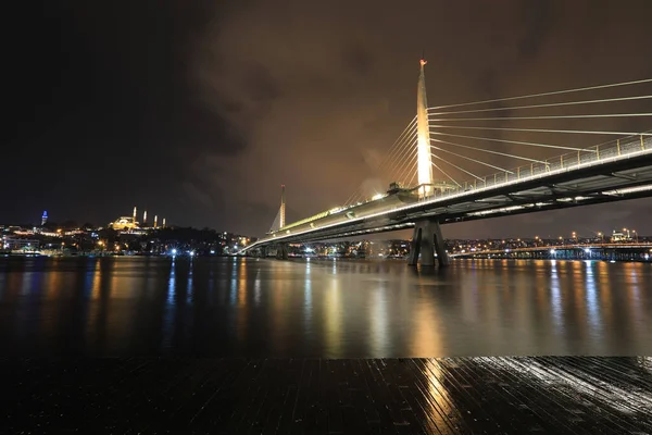 Utsikt Över Hali Metro Bridge Som Förbinder Azapkap Beyolu Och — Stockfoto