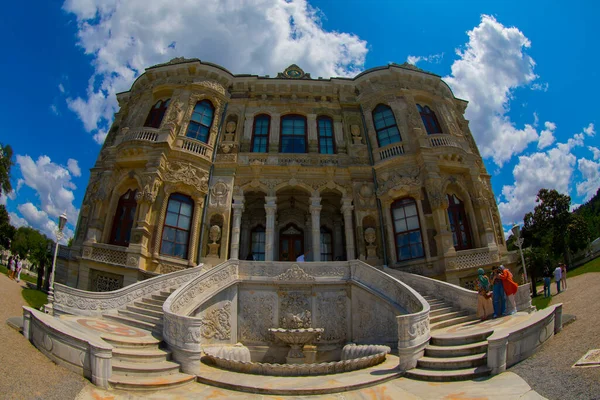 Pałace Bosforów Kucuksu Kasri Anadolu Hisari — Zdjęcie stockowe