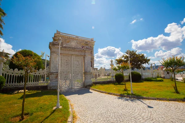 stock image Bosphorus Mansions, Kucuksu Kasri, Anadolu Hisari