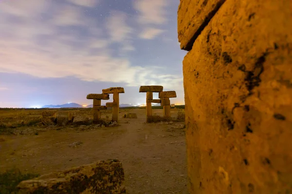 stock image Blaundus ruins in Ulubey district of Usak. Ruins of the Roman Empire. A city built in the Hellenistic period. Thousands of years old Blaundus ancient city