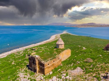 Carpanak Adası, Kout Manastırı, Van, Türkiye .