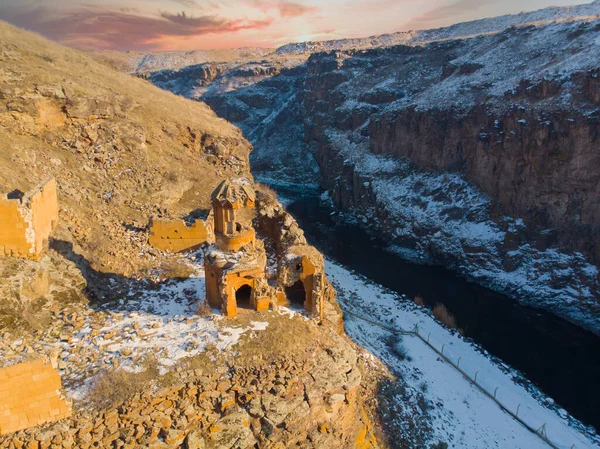 トルコ アルメニア国境線アニ遺跡からの眺め — ストック写真