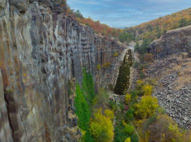 Sinop 'taki bazalt kayalıklarının havadan görünüşü