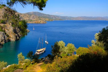 Gemiler Adası (Türkiye 'de Aziz Niklas Adası), bir zamanlar Hıristiyanlığın merkezlerinden biri olan St. Nicholas adasındaki Roma (daha sonra Bizans) yerleşimi ile bilinir.