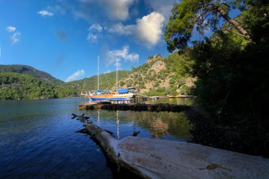 Gemiler Adası (Türkiye 'de Aziz Niklas Adası), bir zamanlar Hıristiyanlığın merkezlerinden biri olan St. Nicholas adasındaki Roma (daha sonra Bizans) yerleşimi ile bilinir.