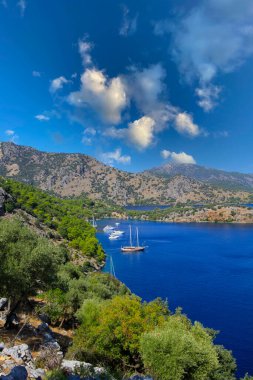 Fethiye Kelebek Vadisi, adanın etrafında yatlar geziyor..