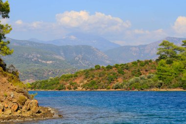Fethiye Kelebek Vadisi, adanın etrafında yatlar geziyor..