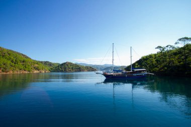 Oludeniz Sahili 'nin panoramik manzarası. Fethiye, Mugla, Türkiye. Yaz ve tatil konsepti.