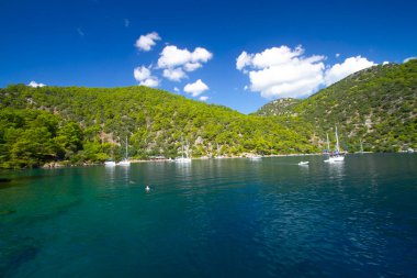Oludeniz Sahili 'nin panoramik manzarası. Fethiye, Mugla, Türkiye. Yaz ve tatil konsepti.