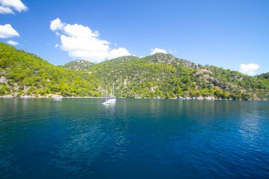 Oludeniz Sahili 'nin panoramik manzarası. Fethiye, Mugla, Türkiye. Yaz ve tatil konsepti.