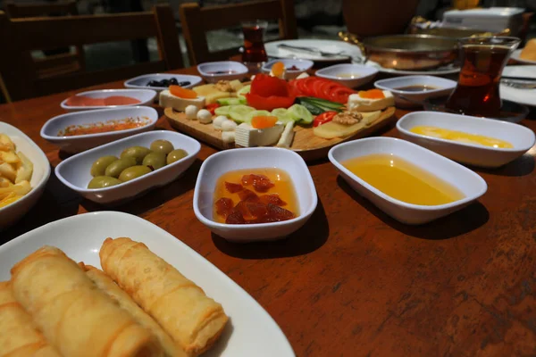 Tradiční Turecká Snídaně Širokou Nabídkou — Stock fotografie