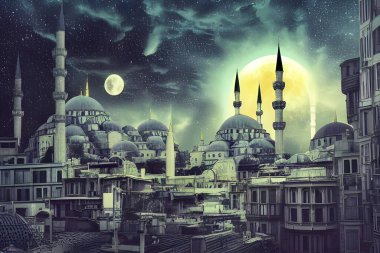 Akşamları İstanbul sokaklarının muhteşem manzarası