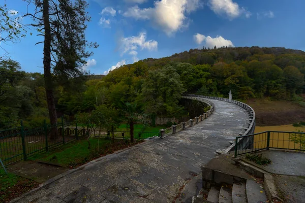 Automne Ancien Barrage Dans Forêt Belgrad Istanbul Turquie — Photo