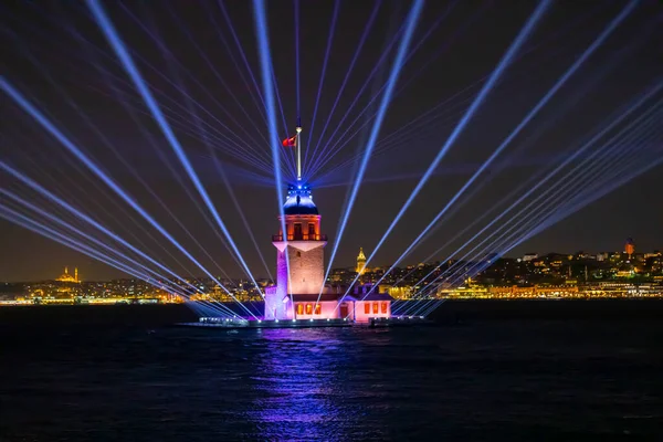 Nueva Versión Torre Doncella Después Restauración Estambul Turquía —  Fotos de Stock