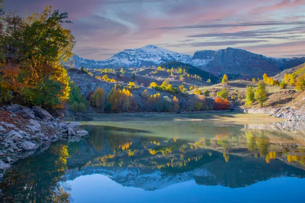 Stock image Bazgiret Lake view in Bazgiret Village of Turkey