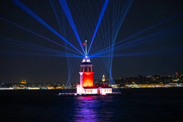 Tour Jeune Fille Récemment Restaurée Spectacle Lumière Sur Mer Marmara — Photo