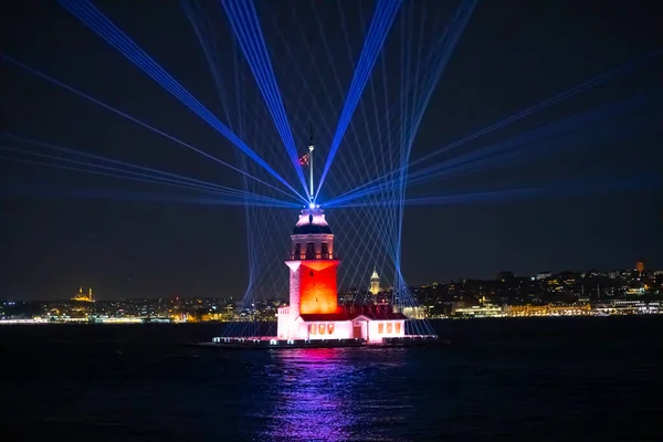 Tour Jeune Fille Récemment Restaurée Spectacle Lumière Sur Mer Marmara — Photo