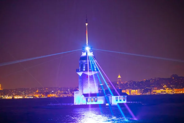 Onlangs Gerestaureerde Maiden Tower Een Lichtshow Aan Zee Van Marmara — Stockfoto
