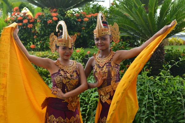 Ινδονησιακή Ζωή Του Δρόμου Και Τον Πολιτισμό Παραδοσιακά Ρούχα — Φωτογραφία Αρχείου