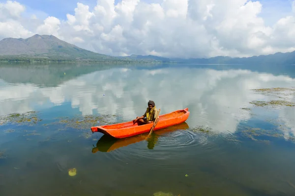 Lago Batur Kintamani Bangli Bali Indonesia Pescadores Que Pescan Lago — Foto de Stock