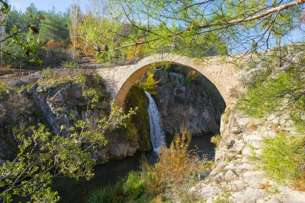 Turecké Vodopády Řeky Historický Kamenný Most Vodopád Skvělá Fotografie Kde — Stock fotografie