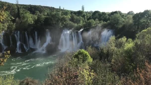 Cachoeira Kravica Rio Trebizat Bósnia Herzegovina — Vídeo de Stock