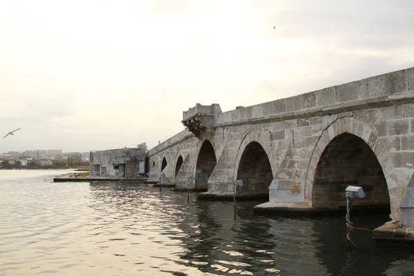 Život Při Západu Slunce Mostě Mimar Sinan — Stock fotografie